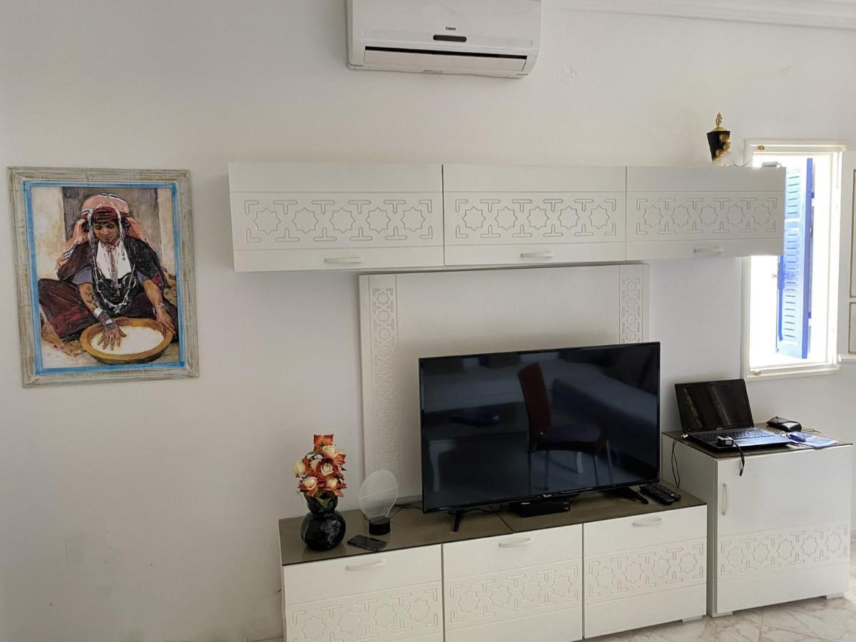 Dar Ezzahra Villa Tozeur Bagian luar foto