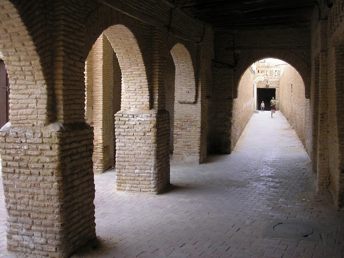 Dar Ezzahra Villa Tozeur Bagian luar foto